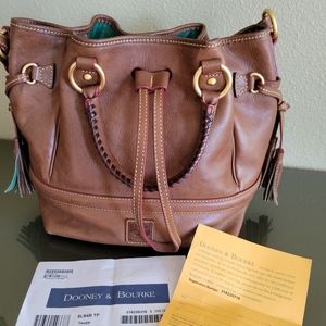 EUC Dooney and Bourke Buckley in Taupe color